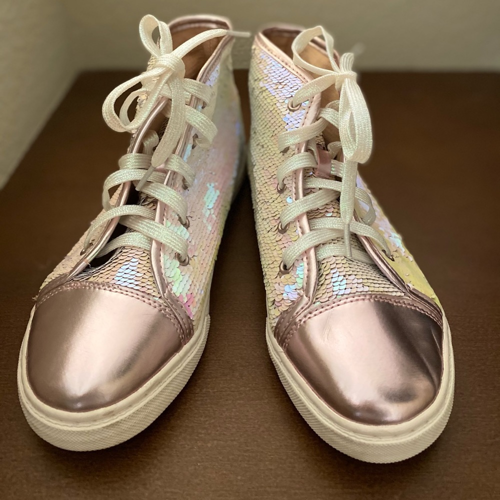 Children’s Place Girls Sequin Hi Top Sneakers